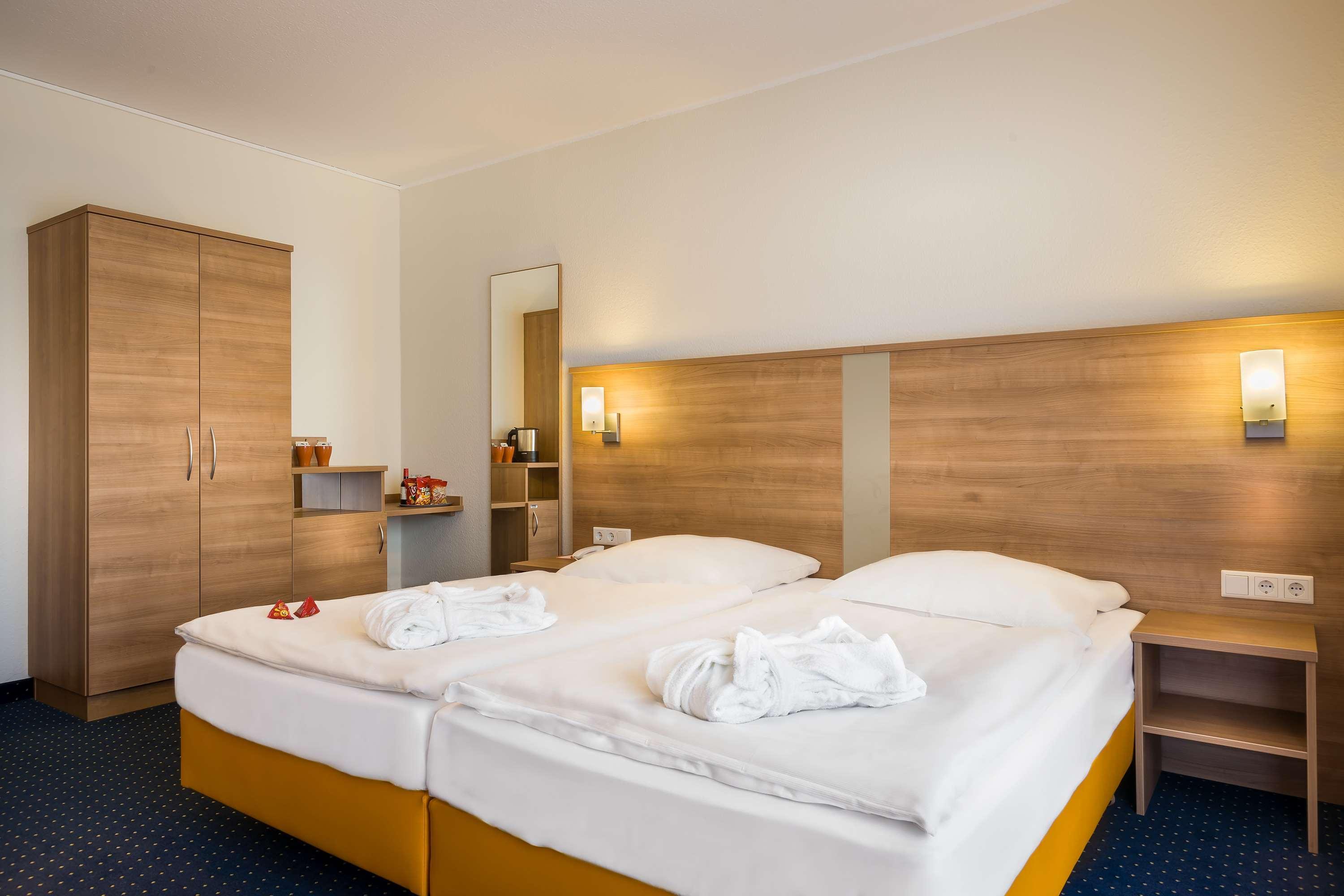 Acora Und Wohnen Düsseldorf