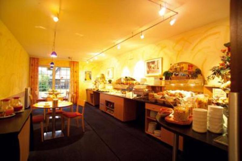 Acora Und Wohnen Hotel 3*