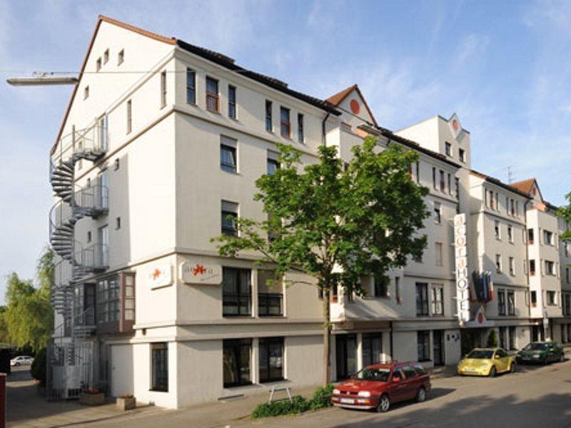 Acora Und Wohnen